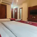 Hotel Ashraya International
