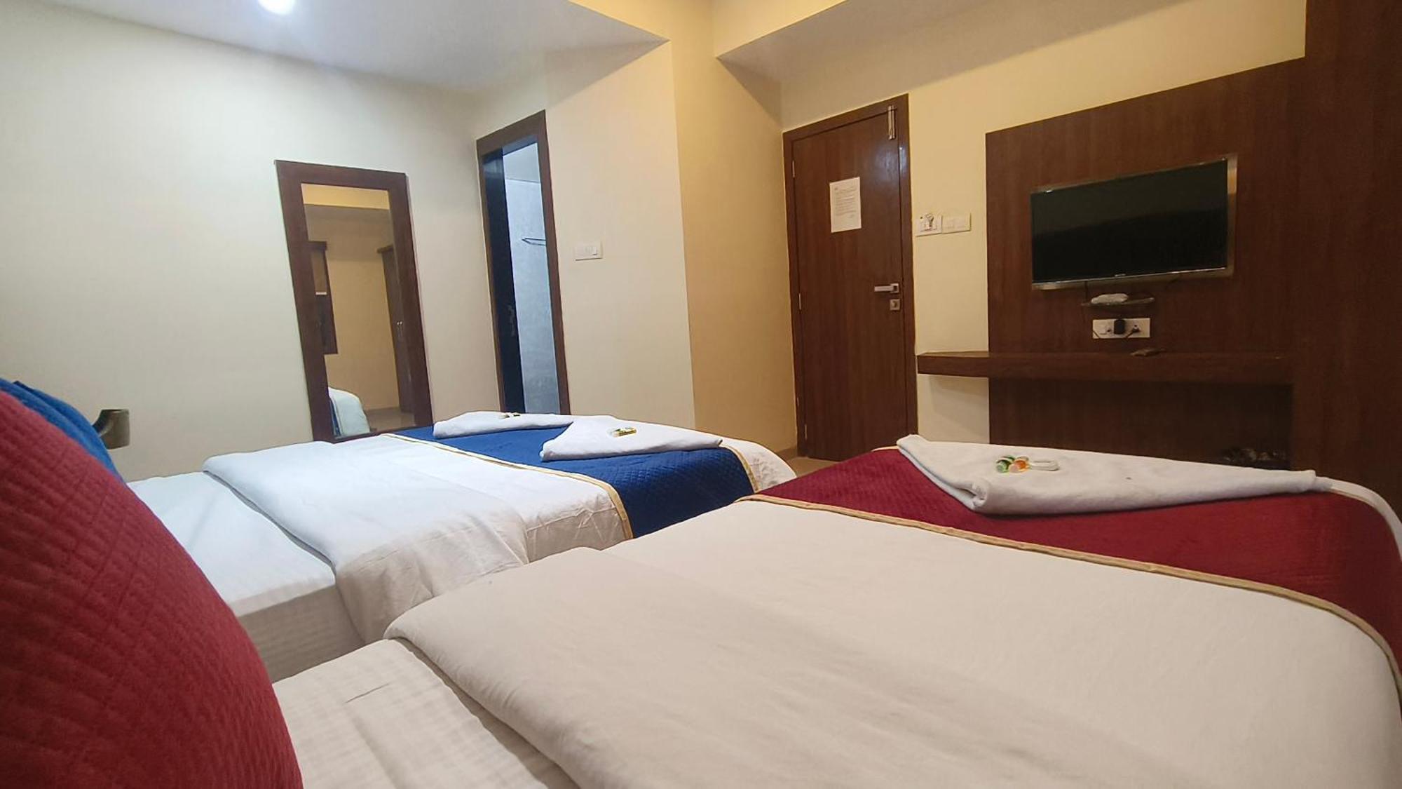 Ashraya International 3*