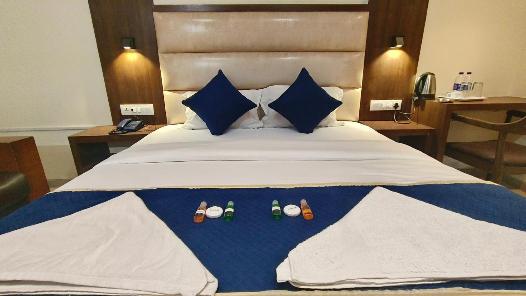 Ashraya International Hotel